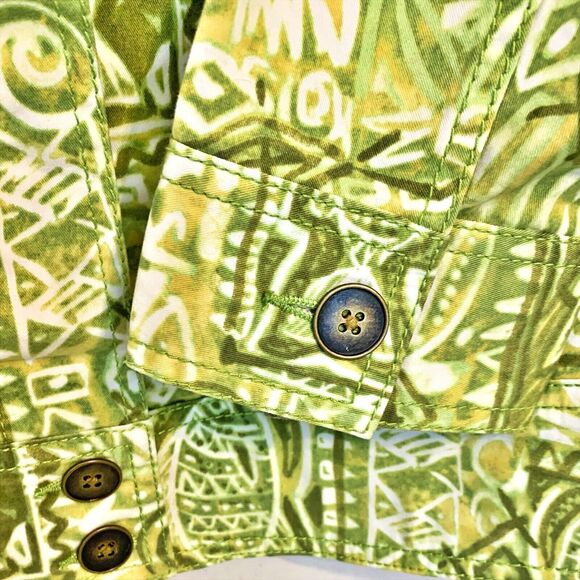 Chico's Jacket Green White Tribal Fish Print Chico Size 1 = Medium 8 Art to Wear - Picture 3 of 7